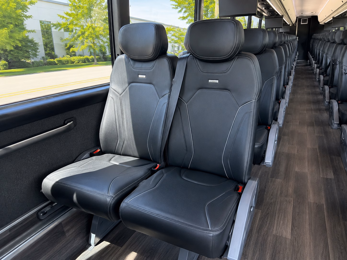 albuquerque bus rentals for new mexico road trips and arizona travel